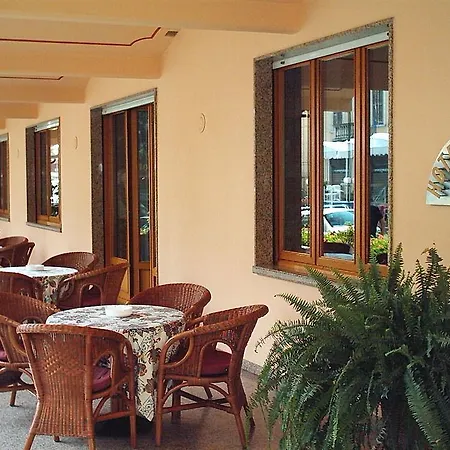 Diana Hotel