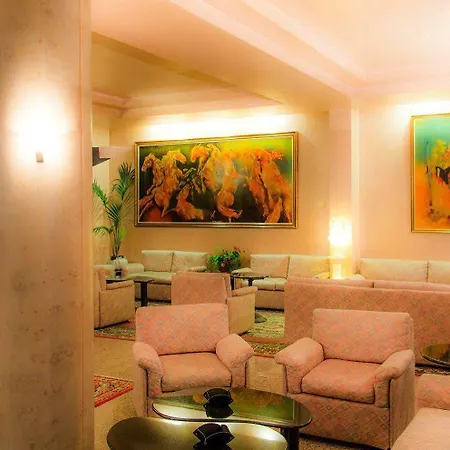 Diana Hotel 3*