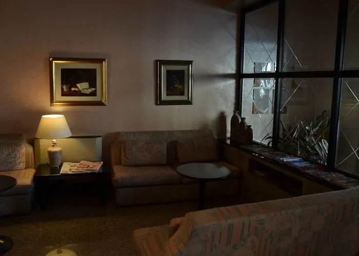 Hotel Diana 3*