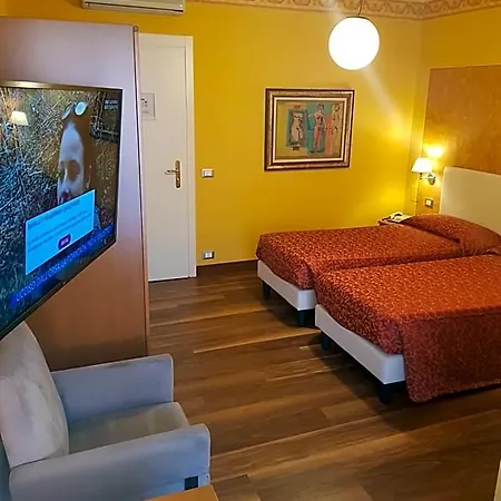 Diana Hotel