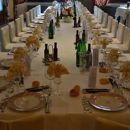 Diana Hotel 3*